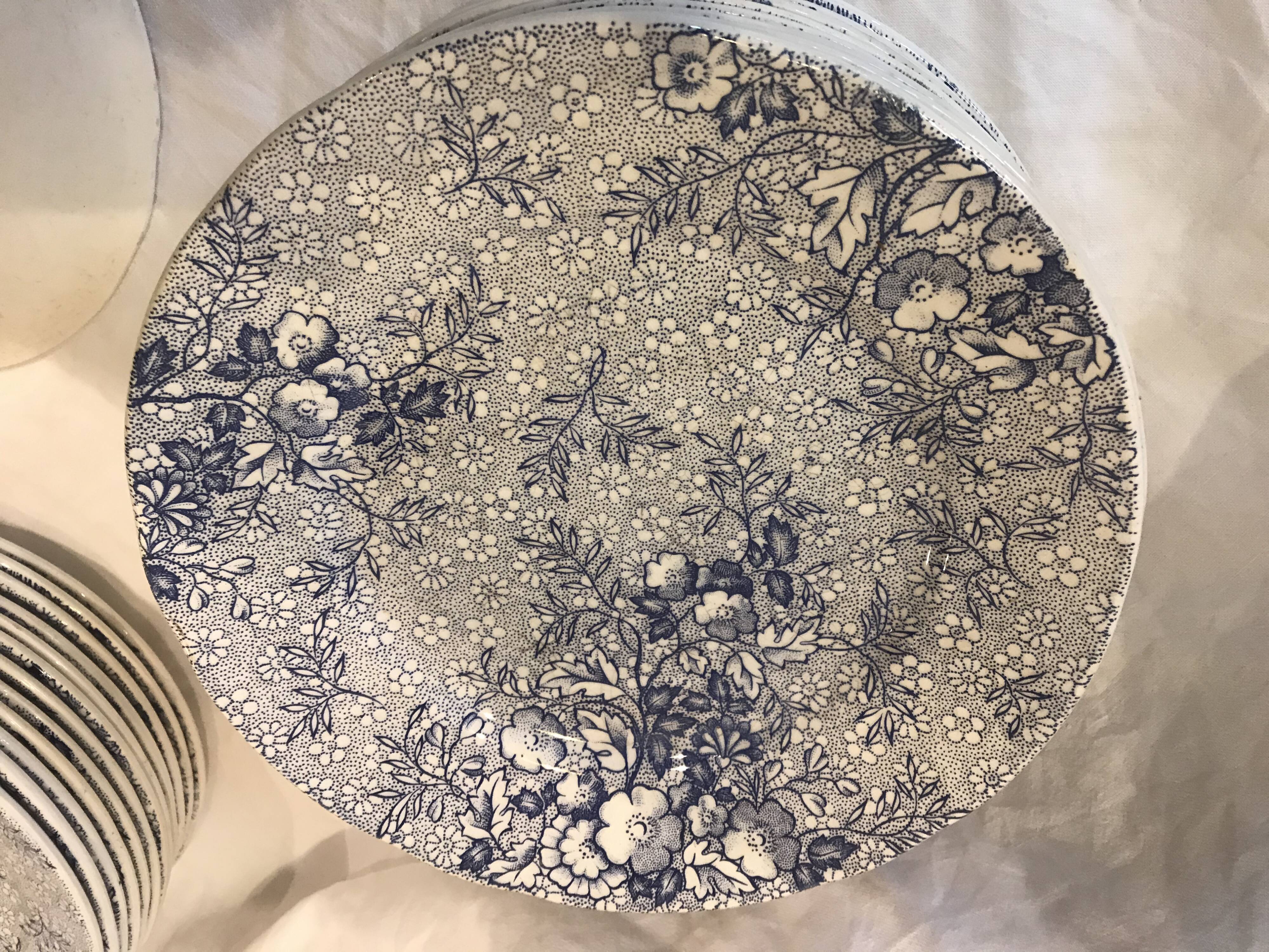 Series of 25 plates Italian