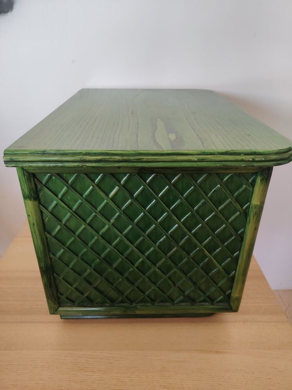 Maugrion bedside table Roche Bobois green