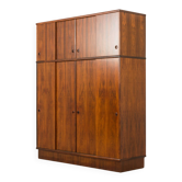 Rarissime armoire en palissandre danois par Omann Jun, années 1960.