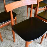 Series of 4 chairs by Hans Olsen for Frem Rojle