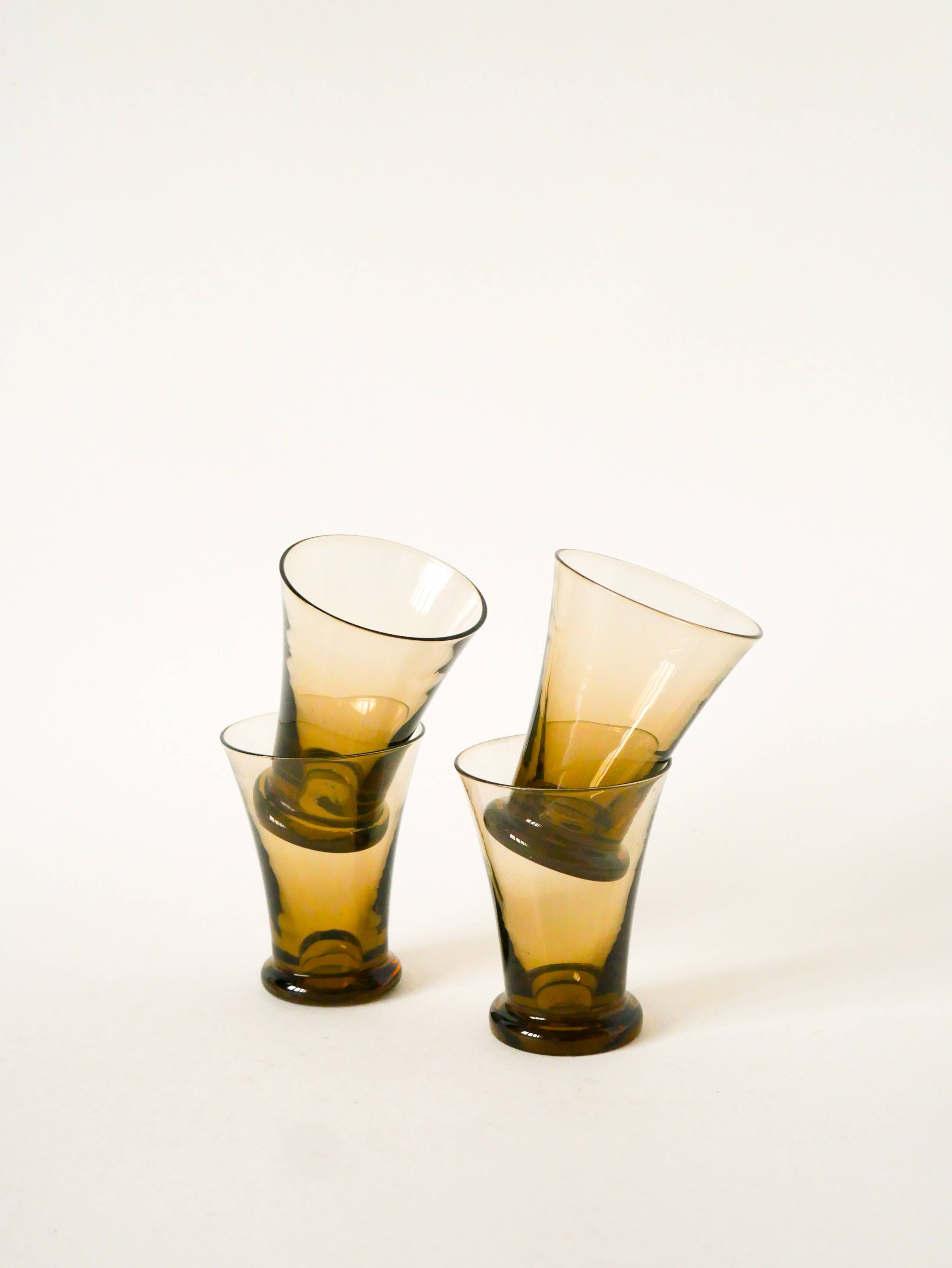 Set of 4 small smoked glass glasses, Art Deco, 1930.