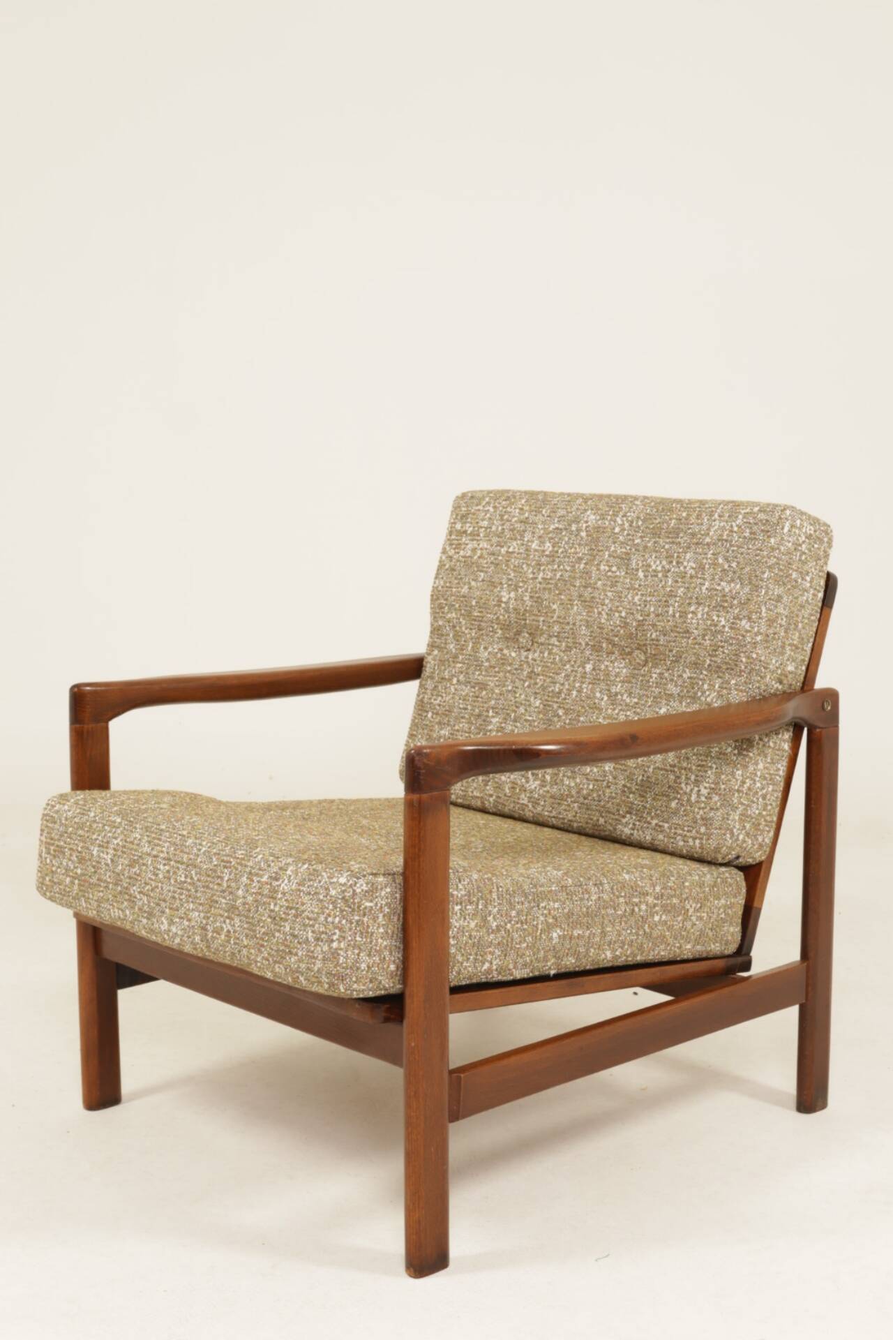 Fauteuil moderne vert forêt design by Z.Baczyk