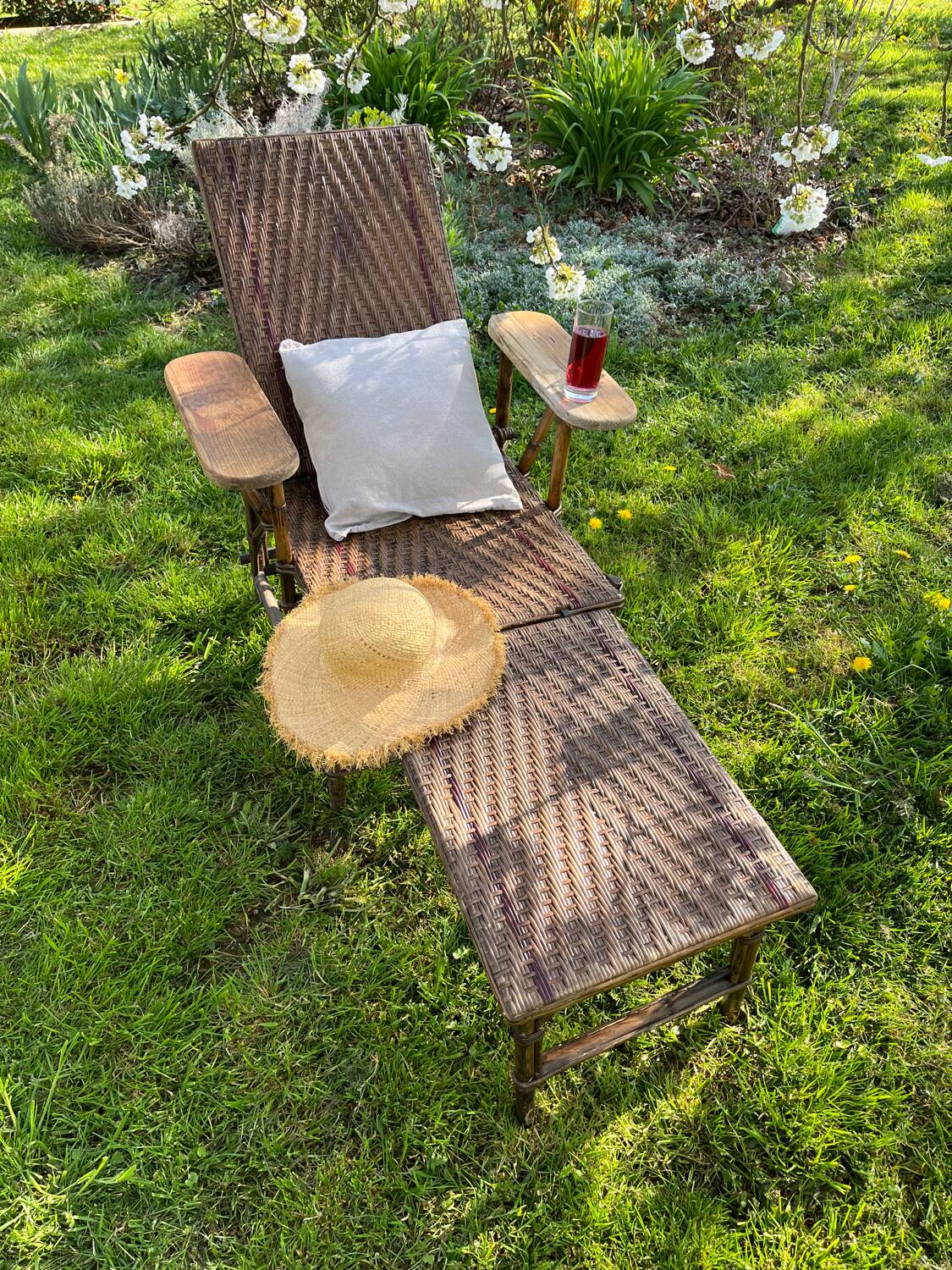 Rattan deck chair