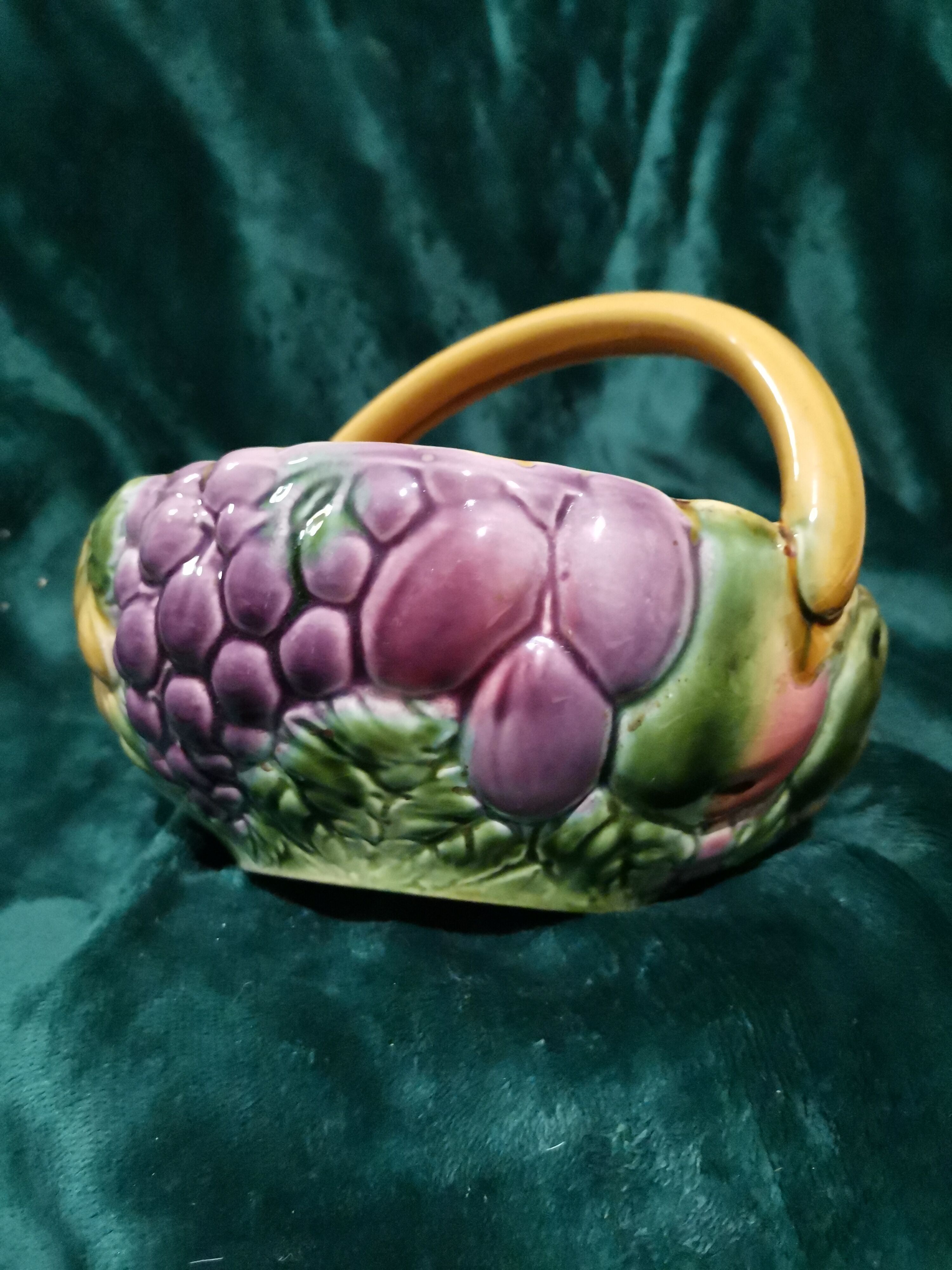 Set basket and dish Barbotine fruits Sarreguemines