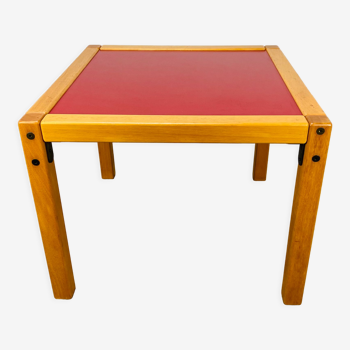 Table basse vintage bois et stratifié rouge