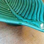 Coupe vintage en barbotine forme feuille