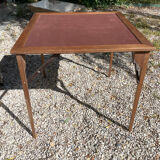 Folding game table
