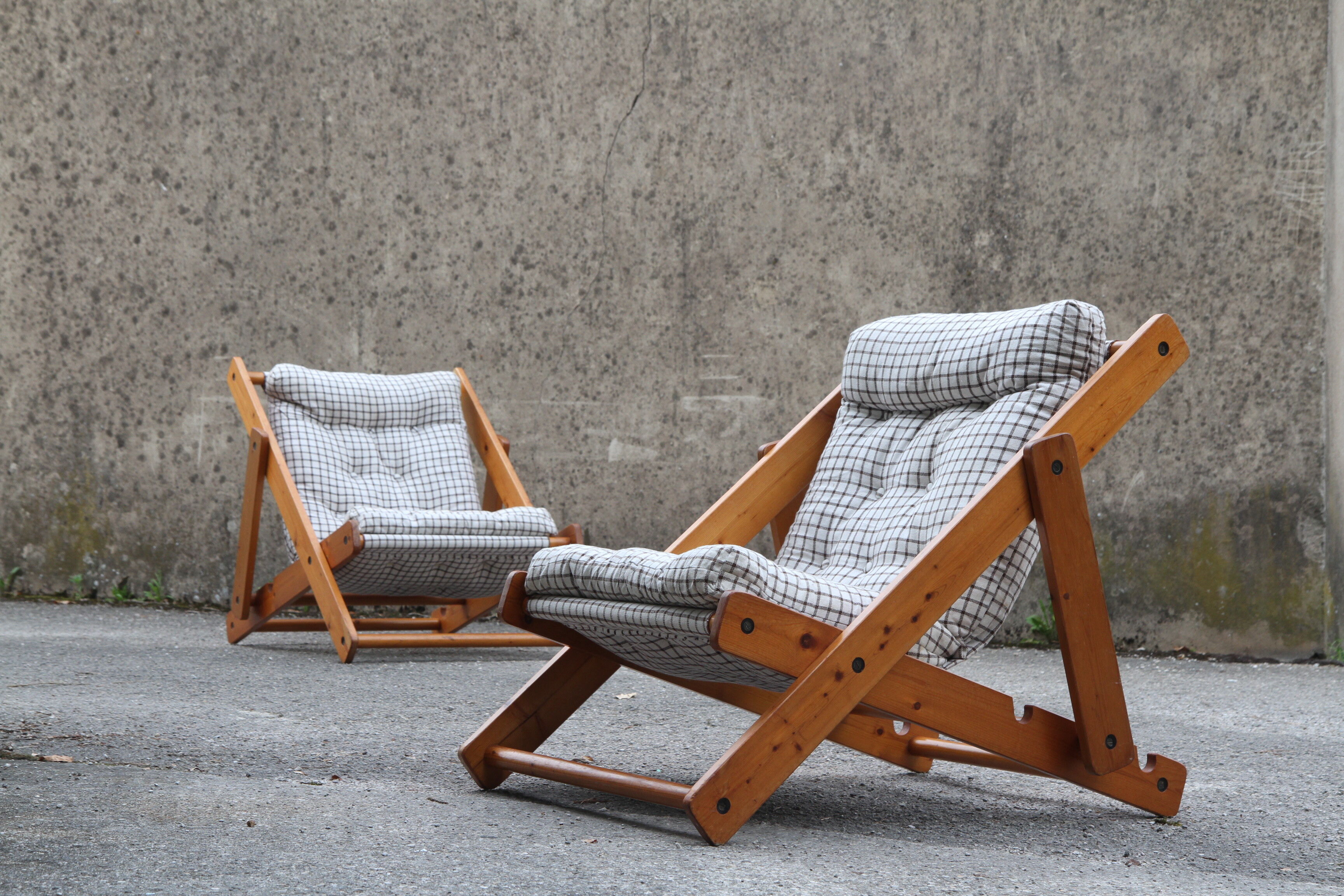 Kontiki chairs by Gillis Lundgren from the 1970s