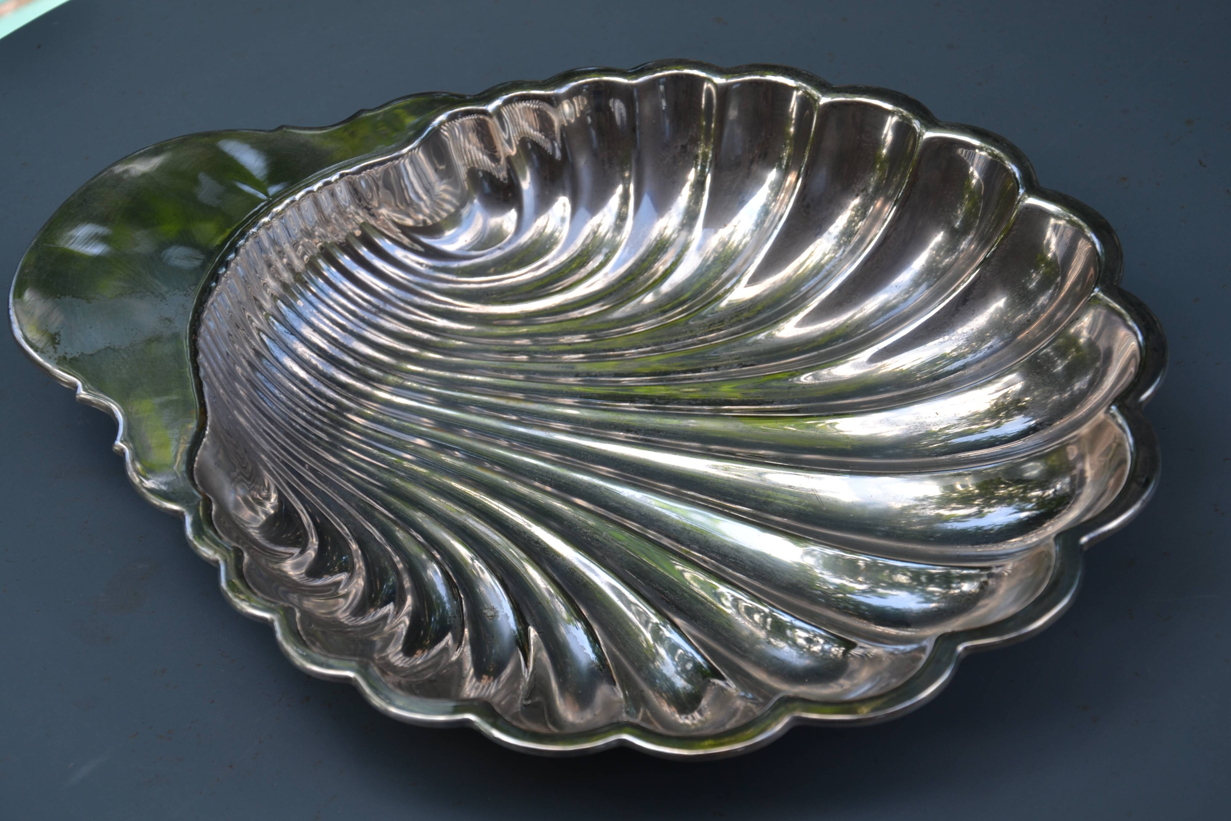 Silver-plated shell-shaped bowl/dish/vegetable dish