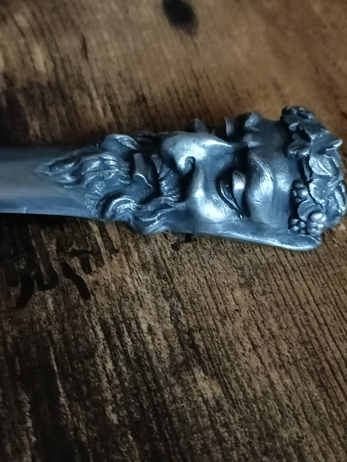 Coupe papier, bronze argenté