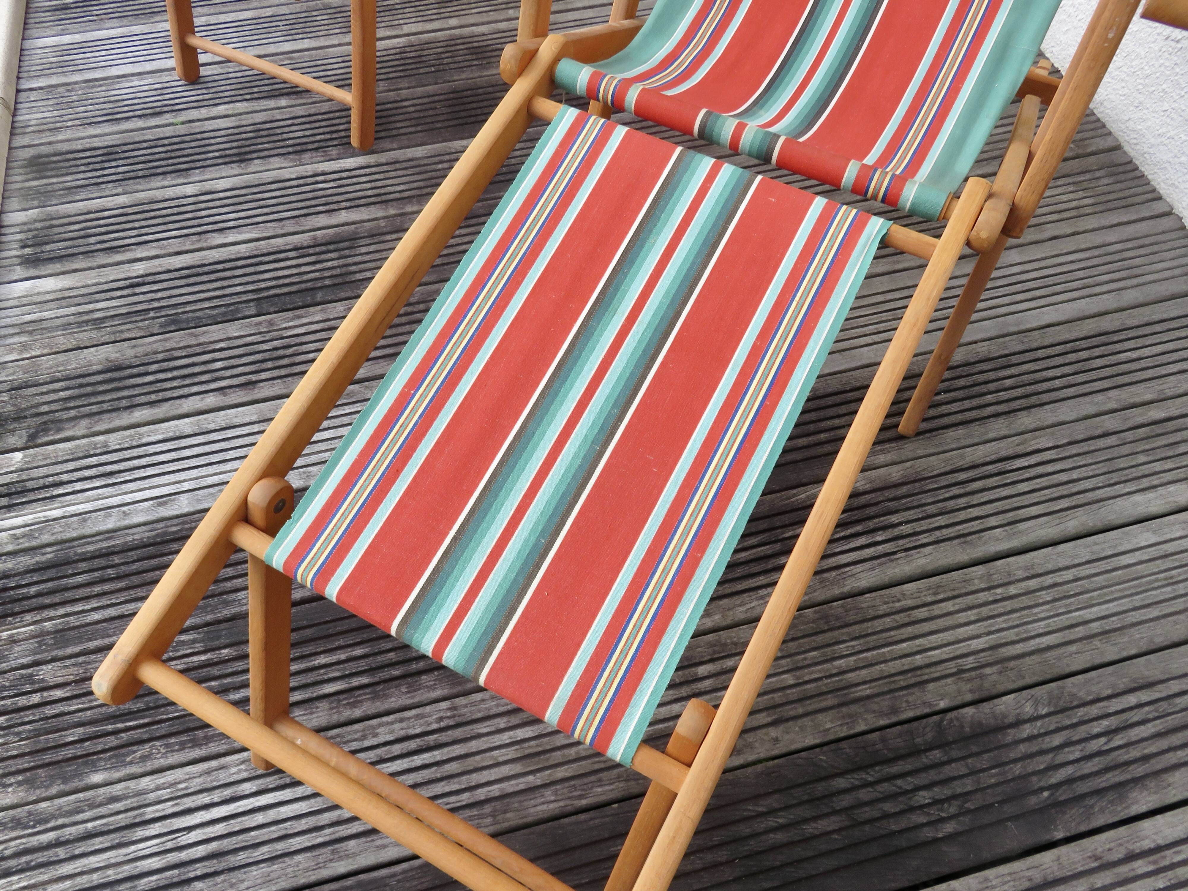 Pair of deckchairs, bayadere fabric, 1970