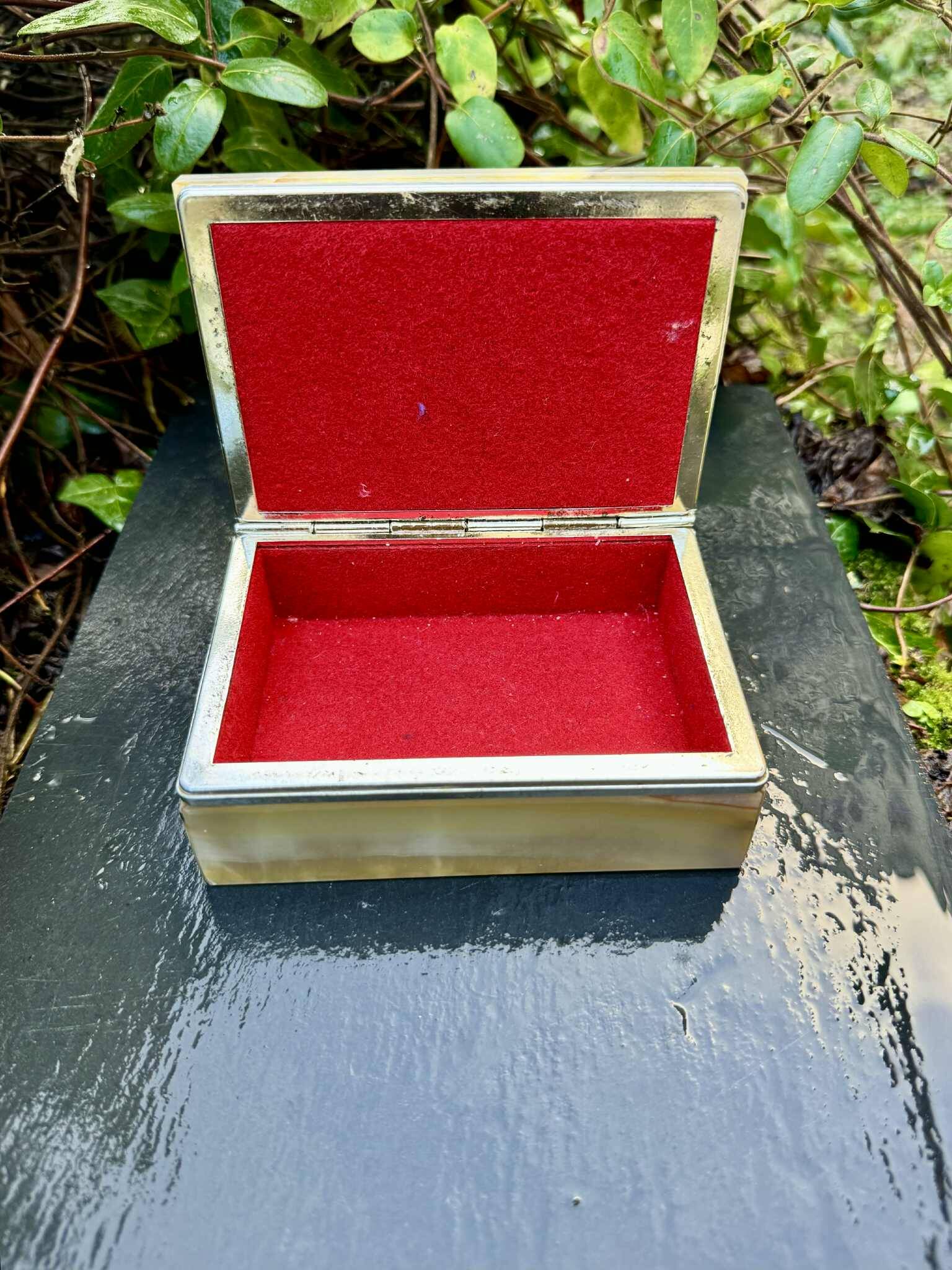 Onyx catchall box from the 1960s, vintage Italy.