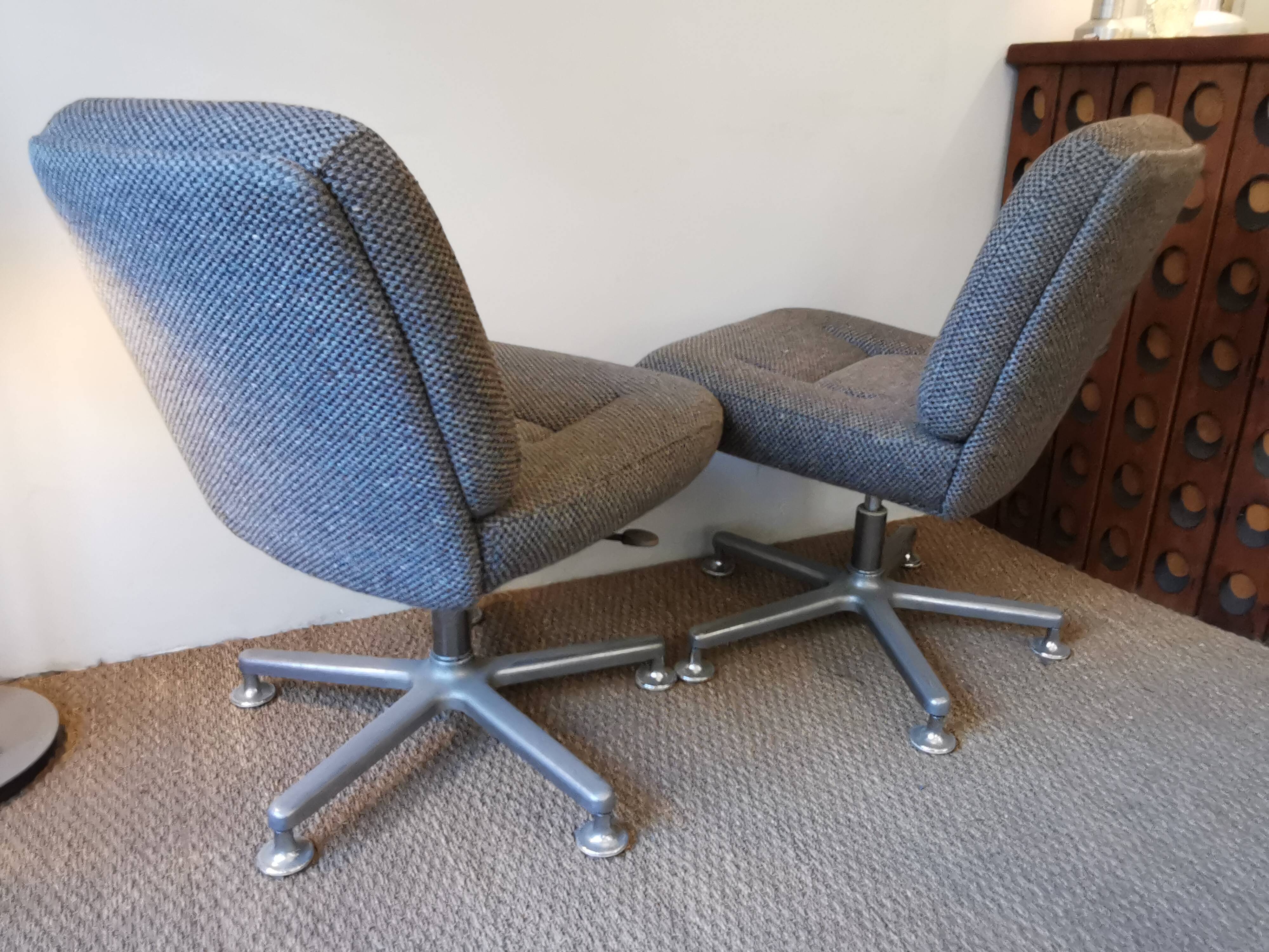 Pair of vintage office chairs heather grey by EUROSIT