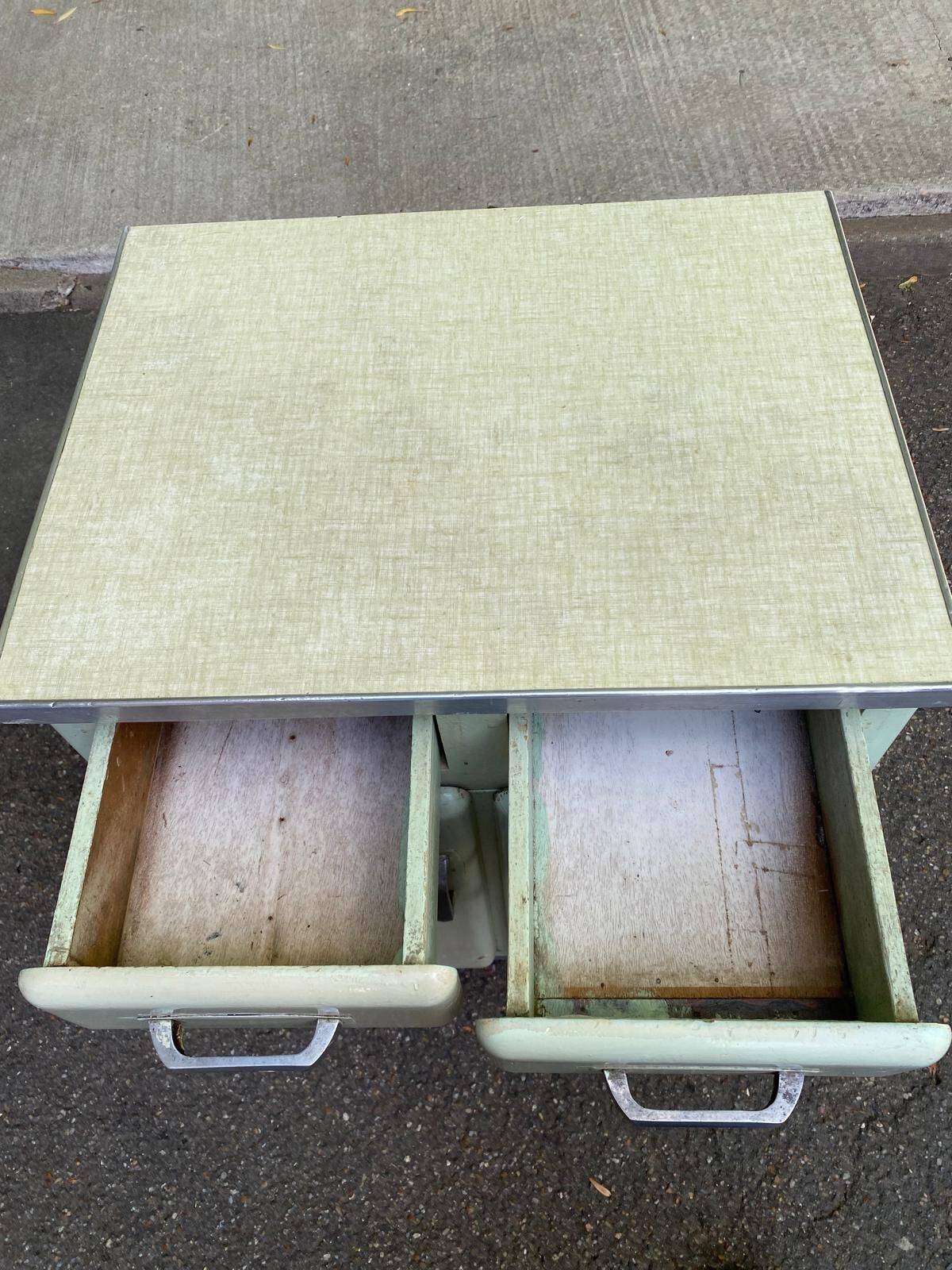 Meuble de cuisine buffet vintage années vert d'eau esprit mado