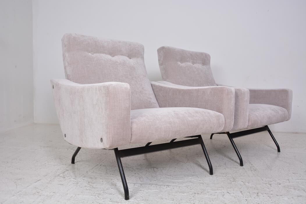 Paire de fauteuils modèle "Galion" création de Gilbert Steiner, éditions Steiner., 1955