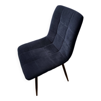 Velvet chair