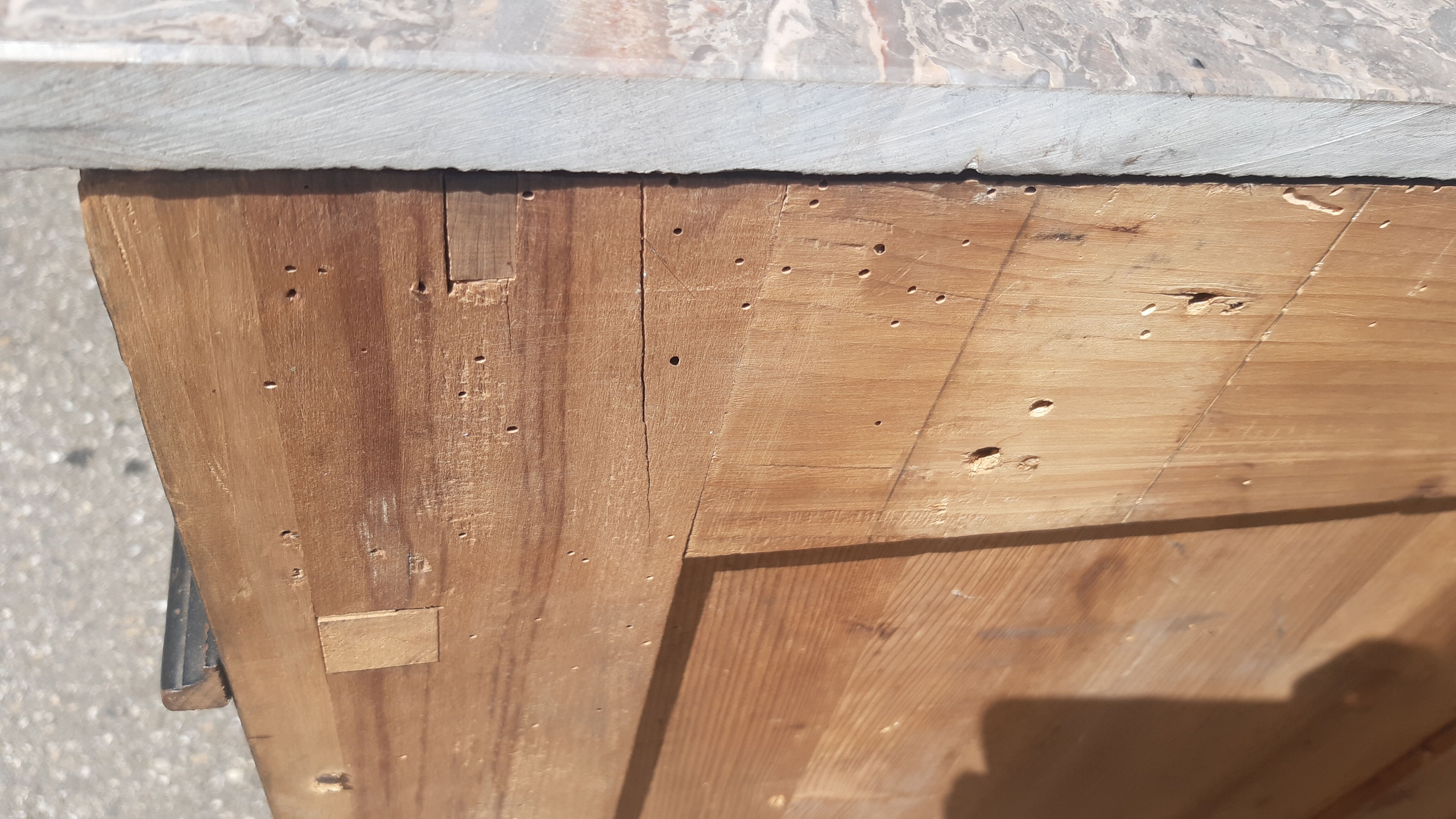 Commode marbre début XXème