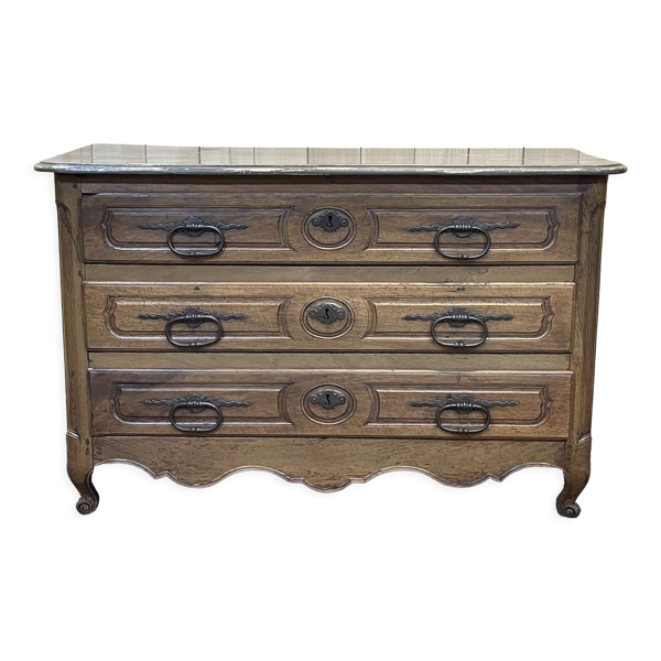 Commode d'époque Louis XV XVIIIème en noyer plateau peint en gris patiné — Beyit