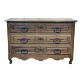 Commode d'époque Louis XV XVIIIème en noyer plateau peint en gris patiné