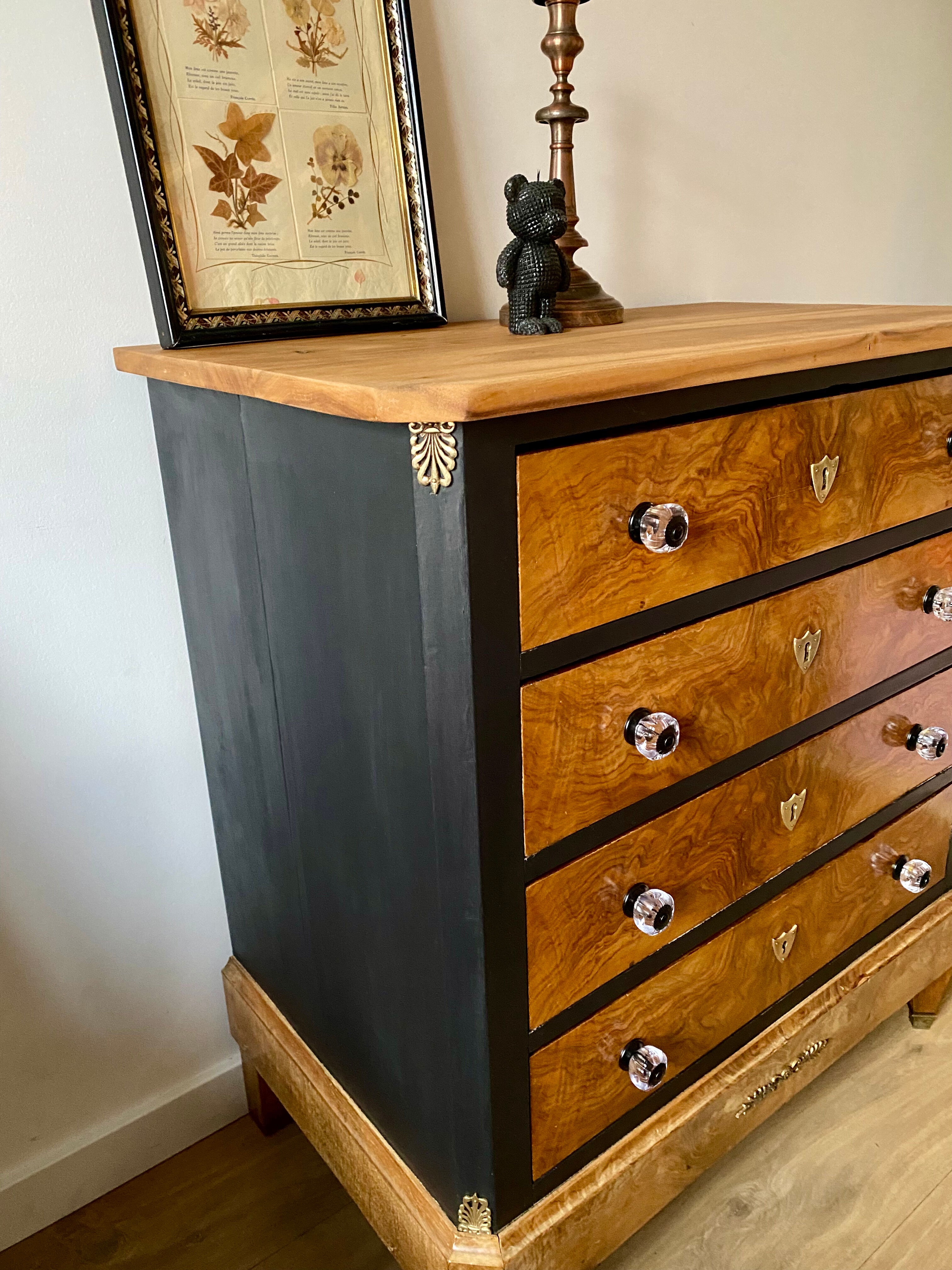 Dresser 4 drawers black and solid wood