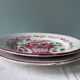 Set of 2 plates XIXth Les Islettes, rooster decoration and flowery basket