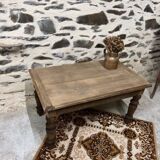Small wooden coffee table with turned legs