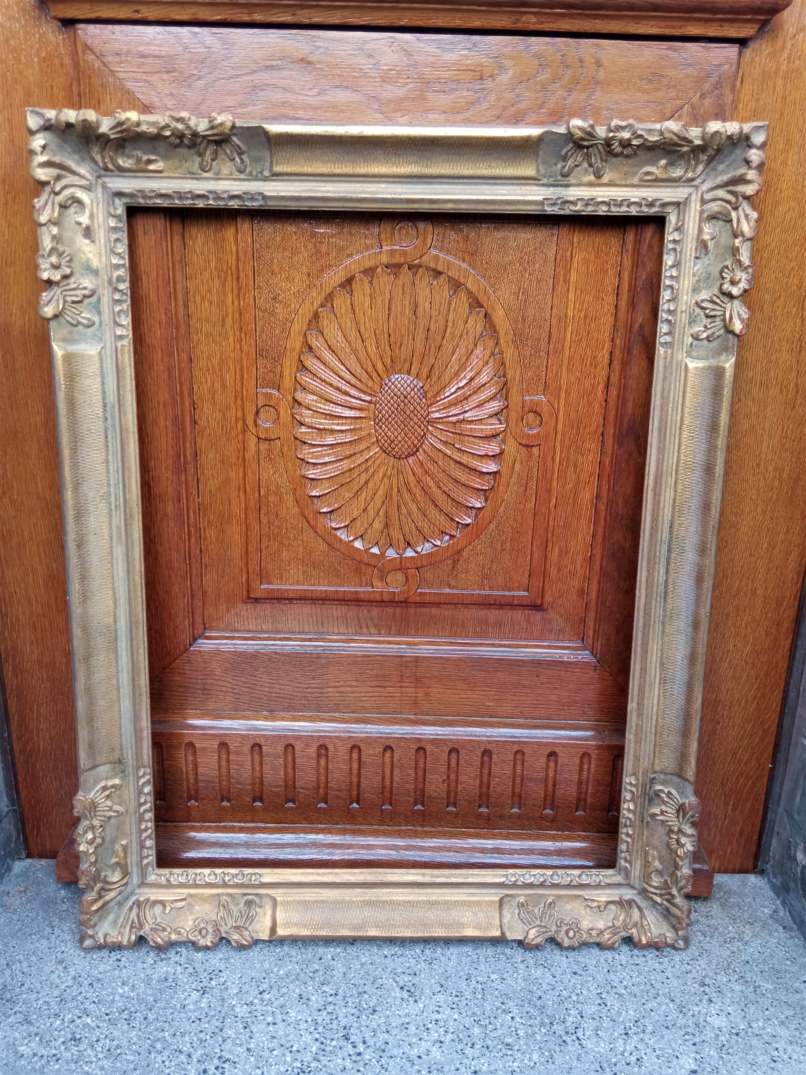 Louis XVI style Montparnasse frame gilded with leaf - 20P format