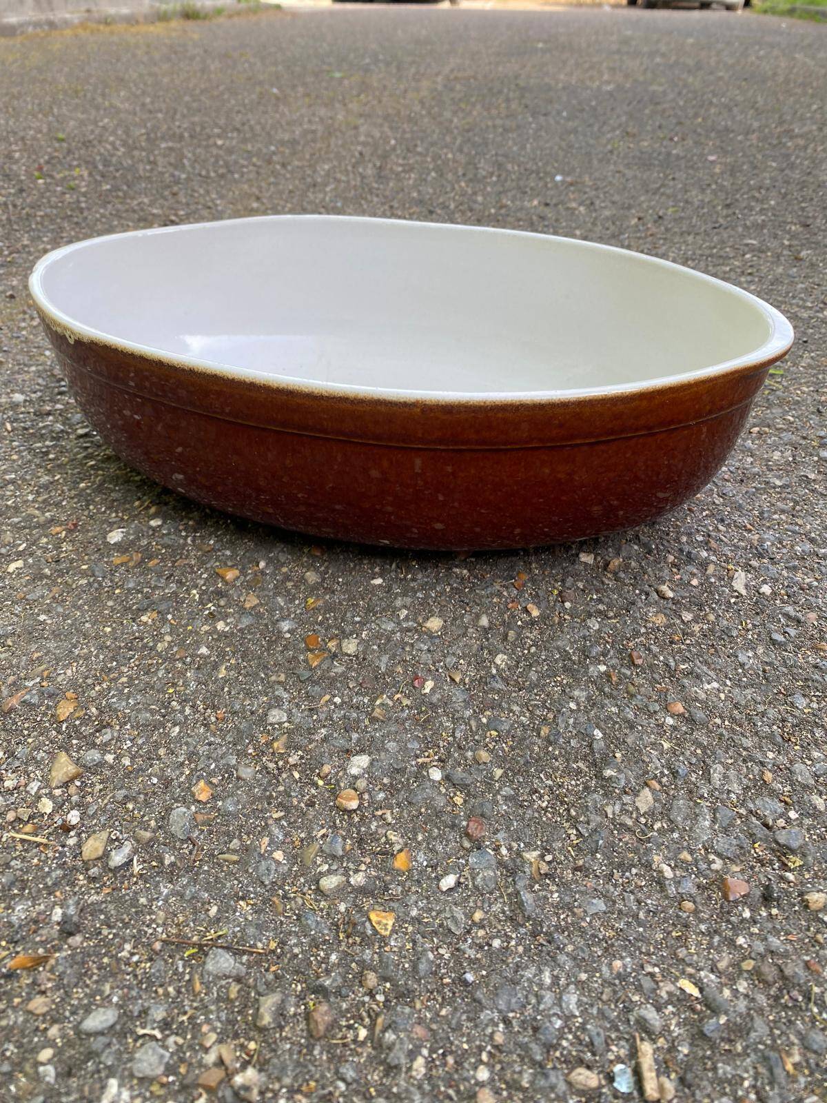 Oval stoneware salad bowl 2 litres