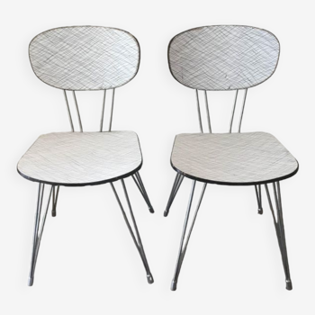 Lot de 2 chaises en formica