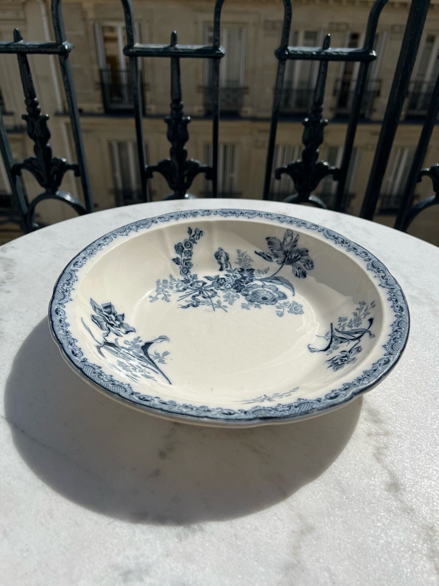 Sarreguemines salad bowl presentation dish