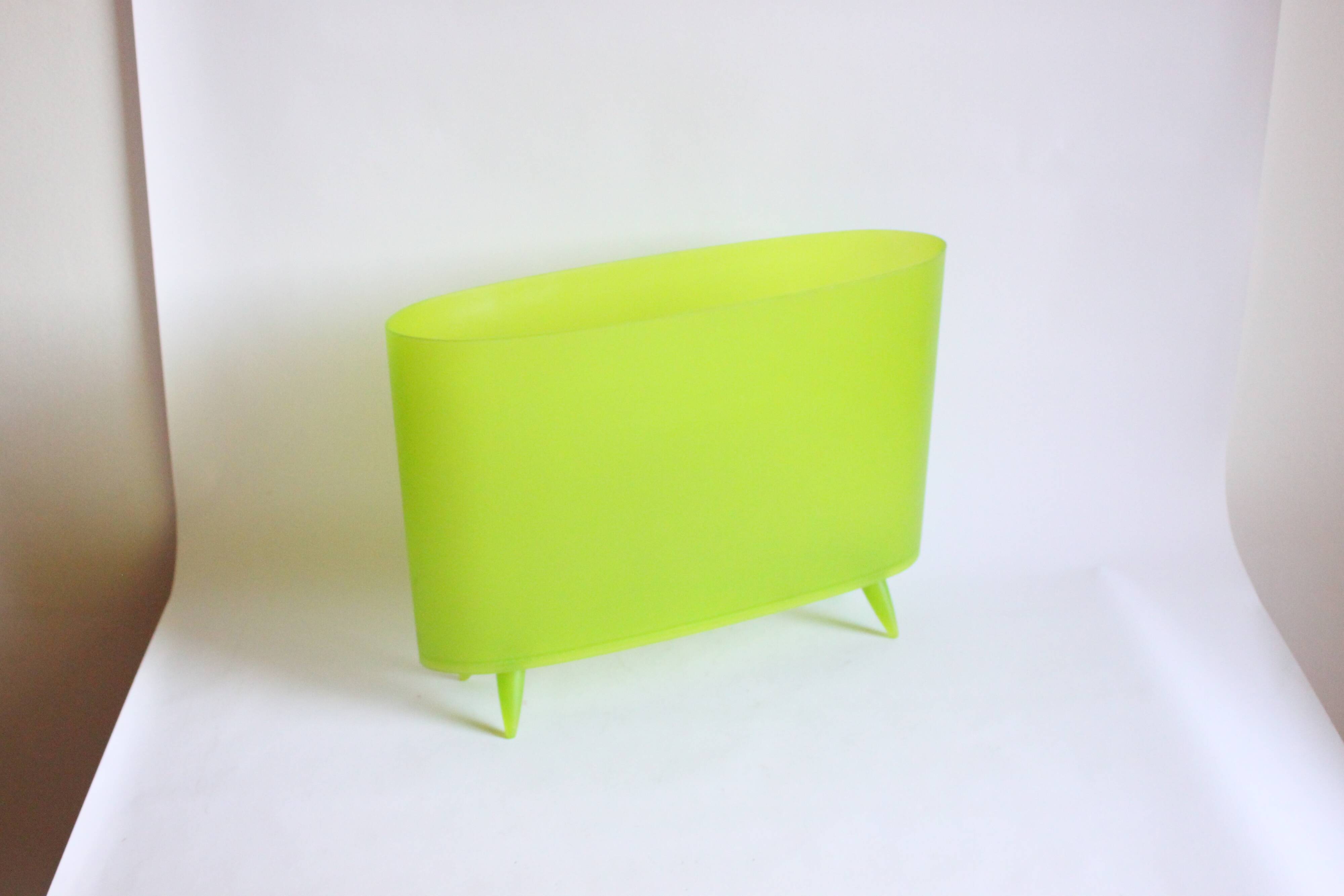 Magazine holder Milano by Claudia Diehl for Koziol