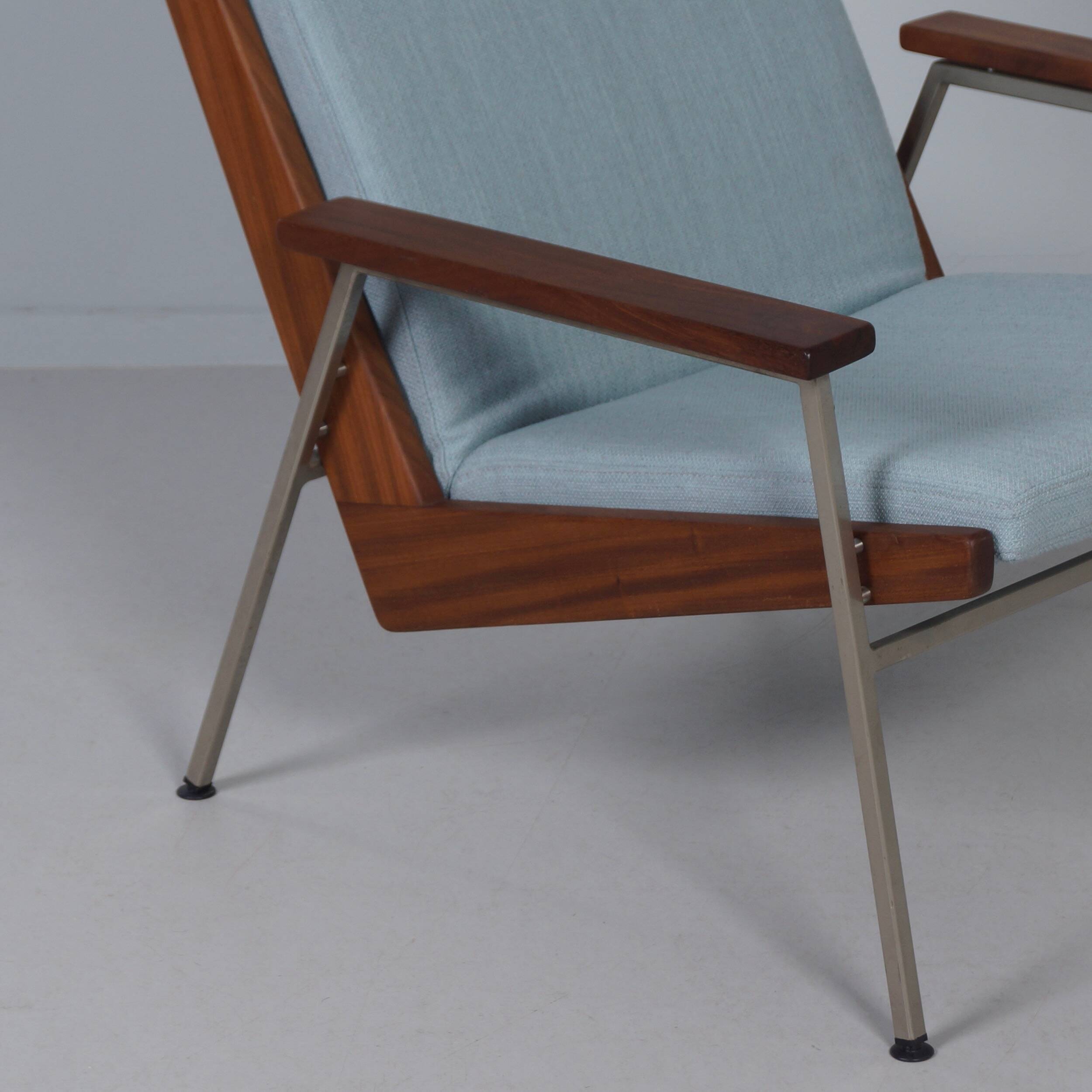 Vintage armchair model 2520 by Gelderland, blue upholstery, 1960s