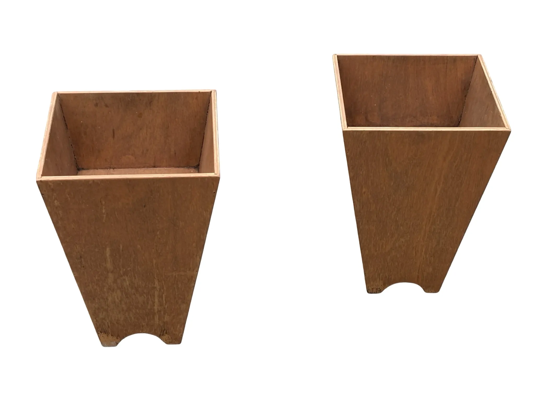 Vintage wooden planter with a minimalist, geometric design