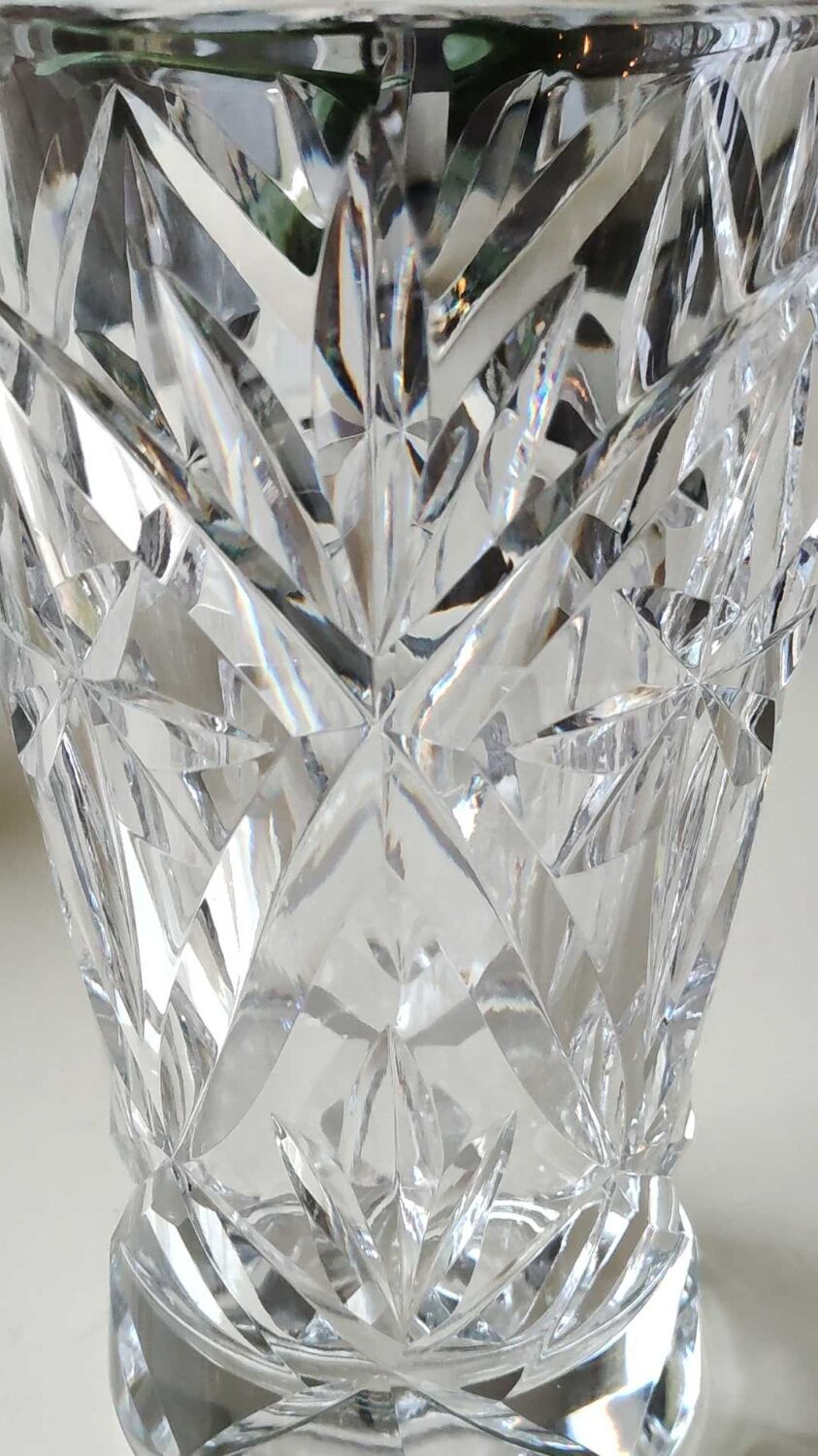 Crystal vase signed Sèvres France, star motifs, crosses, hardwoods