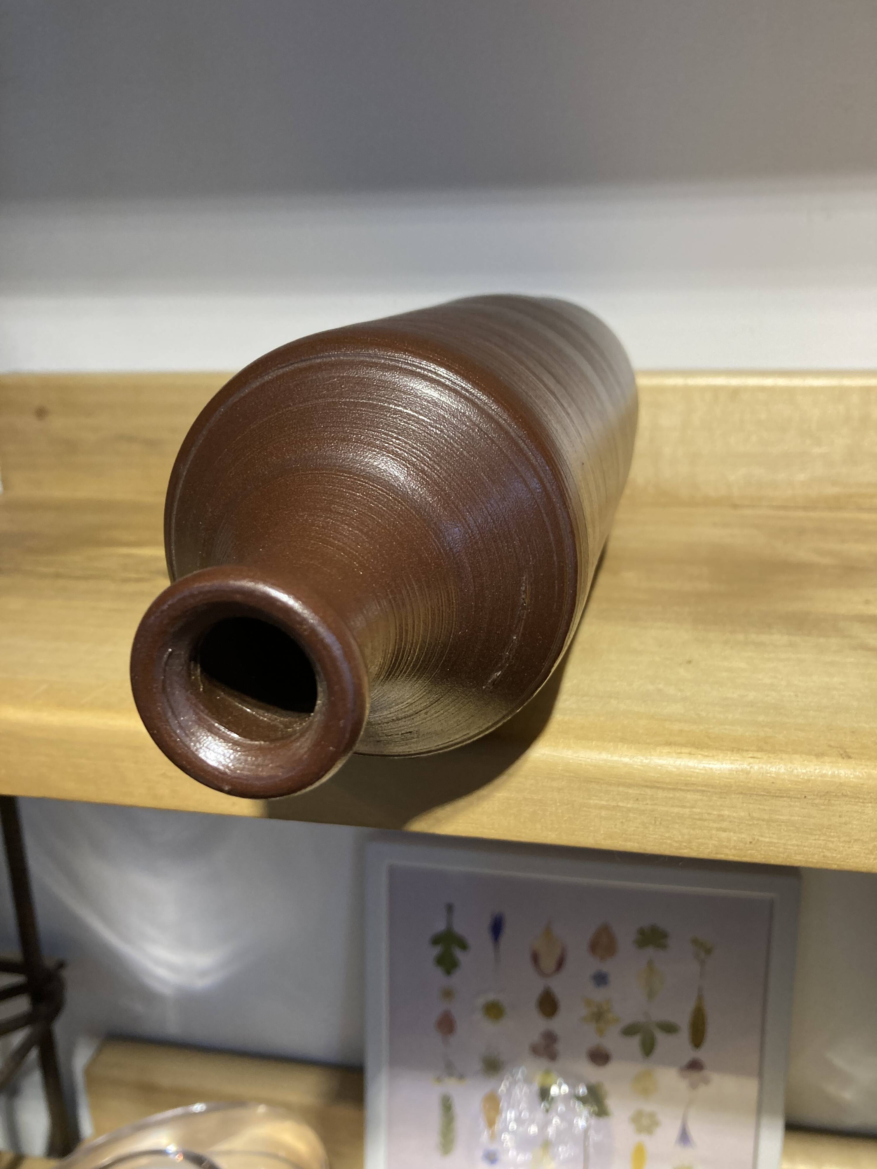 Bouteille en grès vintage