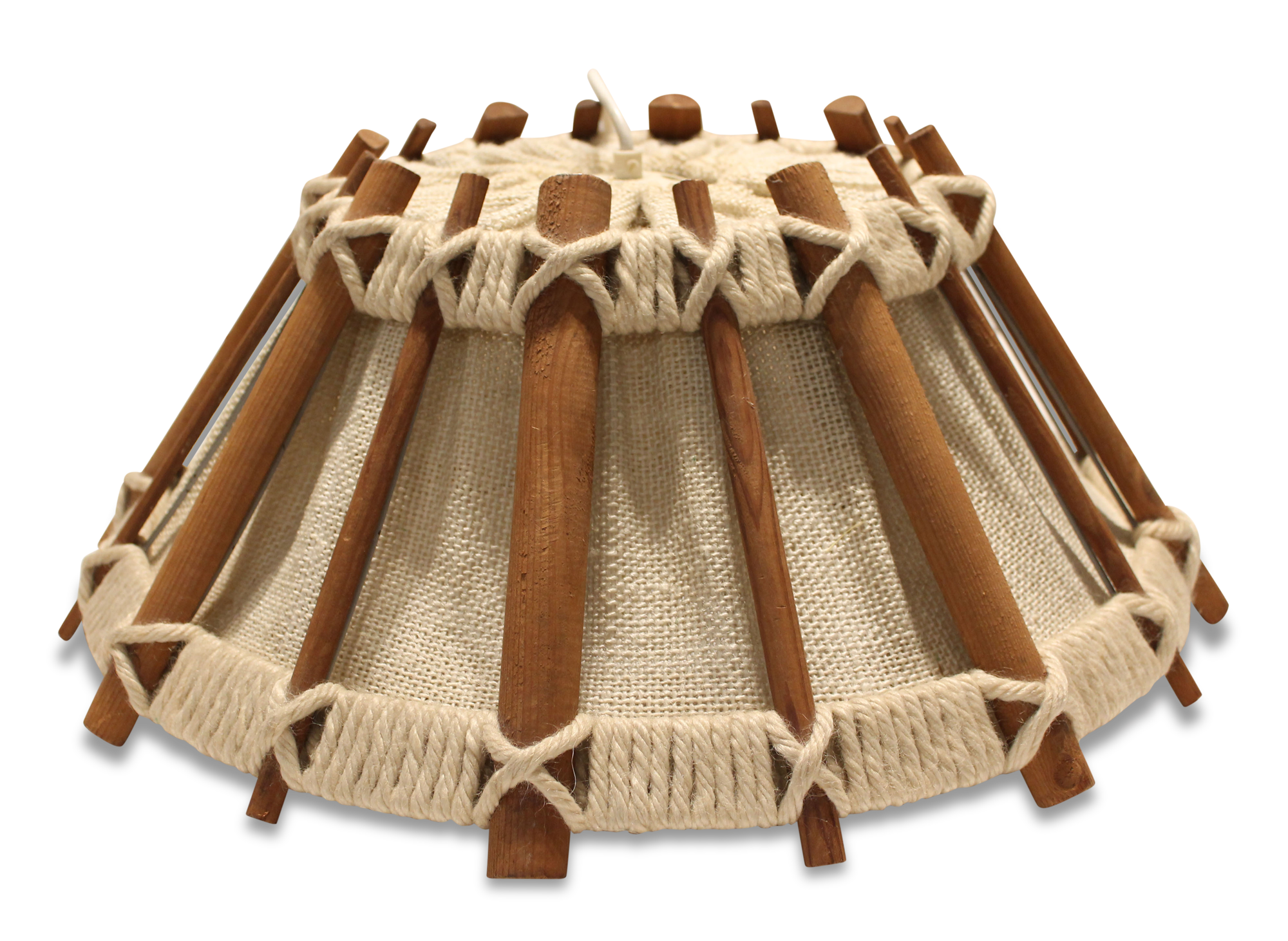 Suspension in teak and textile.