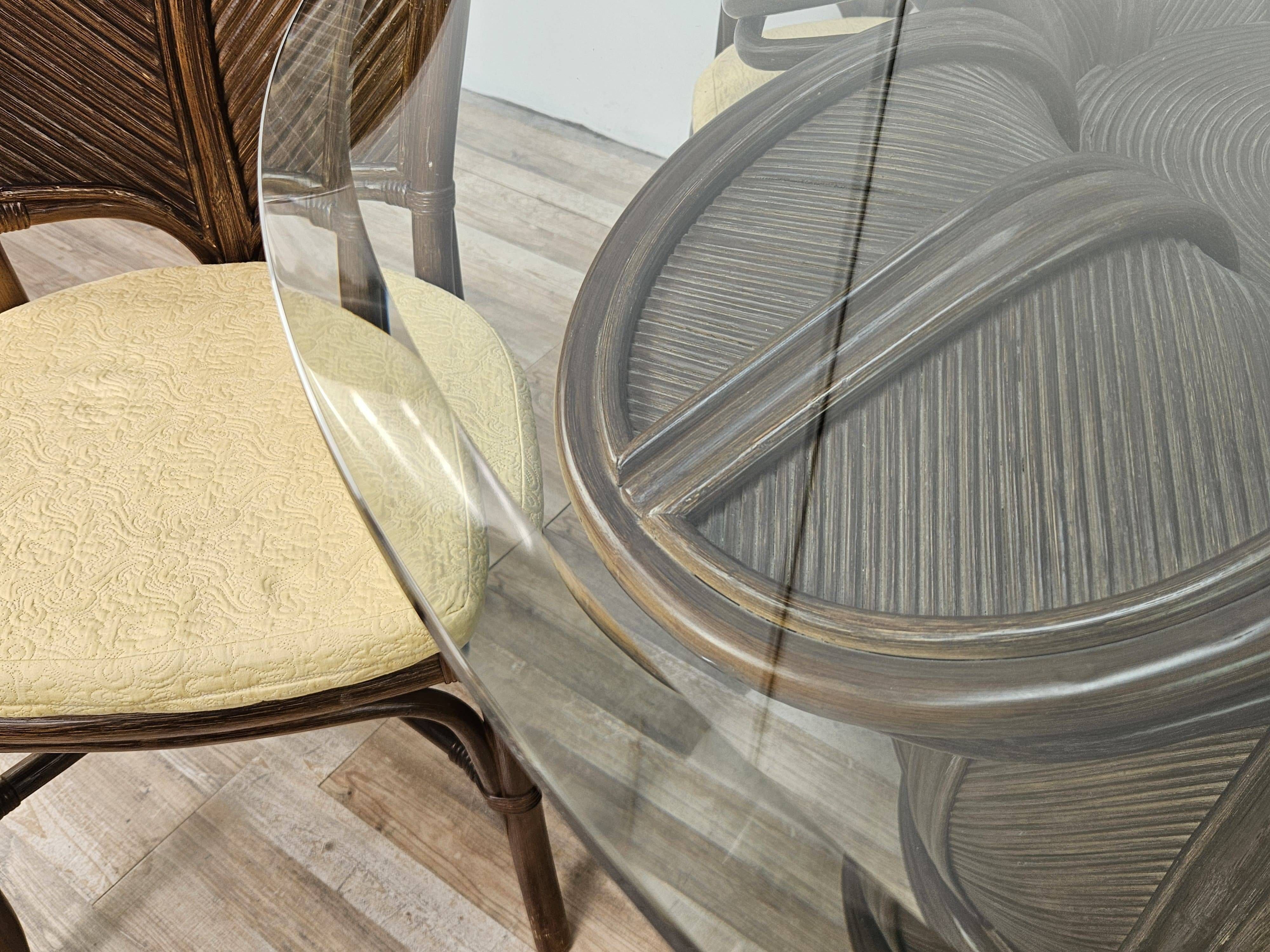 Ensemble table et quatre chaises en osier et bambou par Vivai Del Sud, 1970