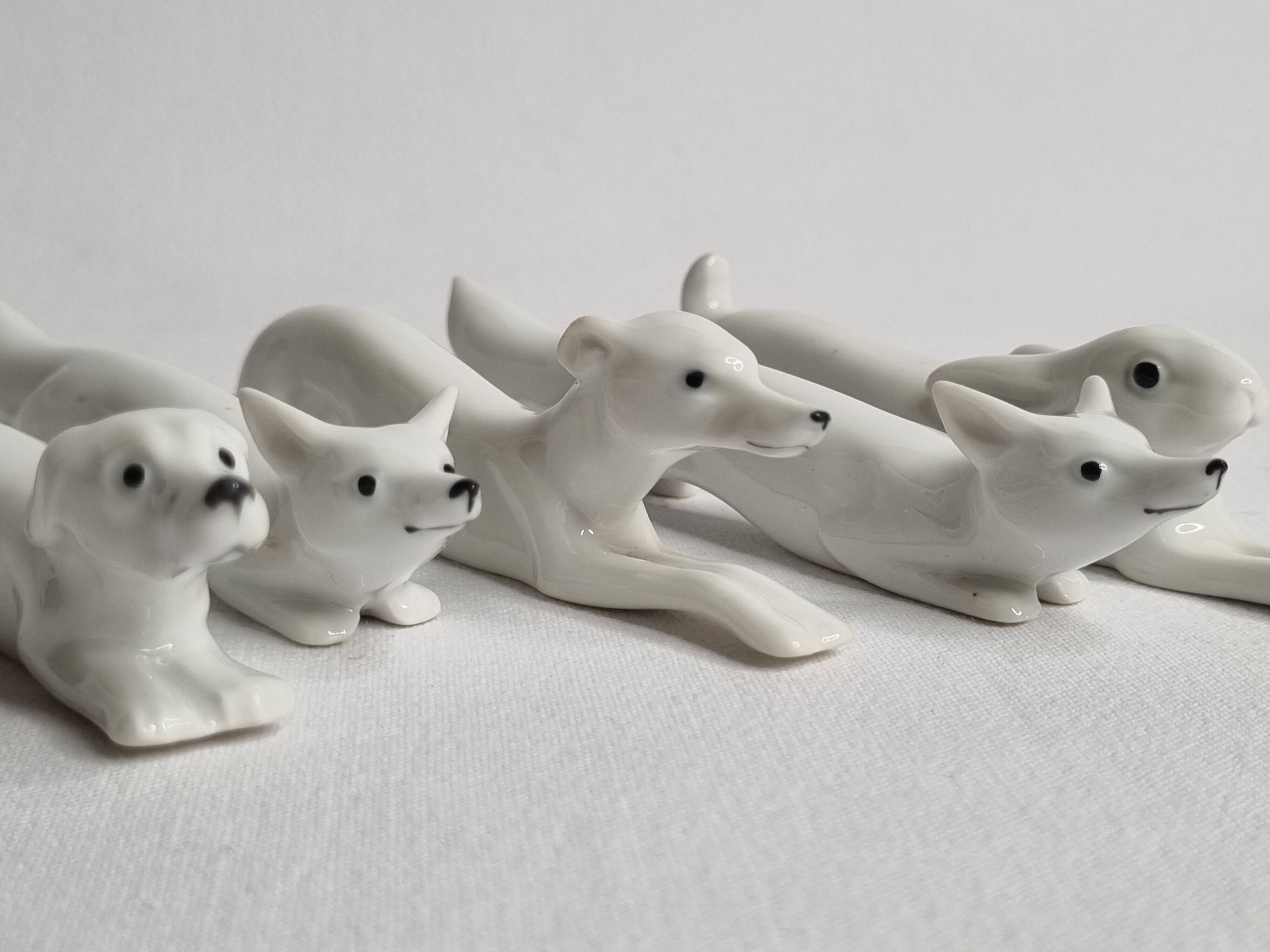 Set of 6 animal-shaped knife holders in German porcelain, Pfeffer Gotha, 13.5 cm