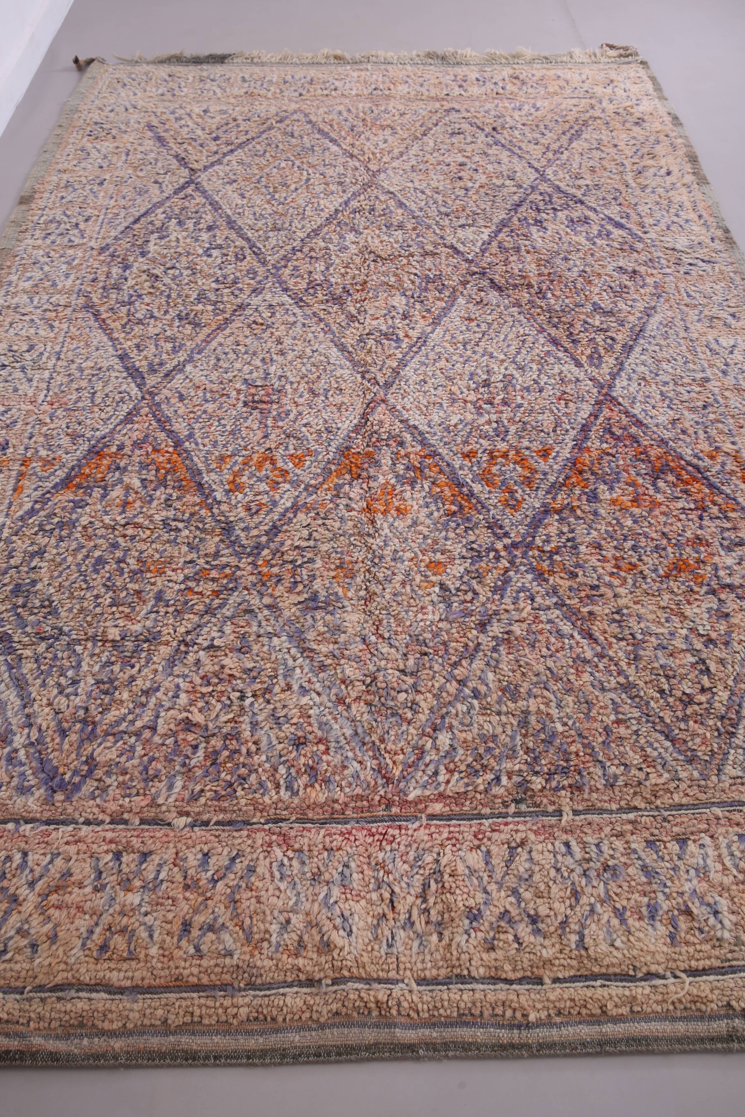 Vintage Moroccan Rug 199 x 327 cm - Moroccan rug - Berber Rug Handmade