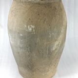 Old terracotta pot / grey jar