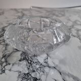 Glass pocket emptier
