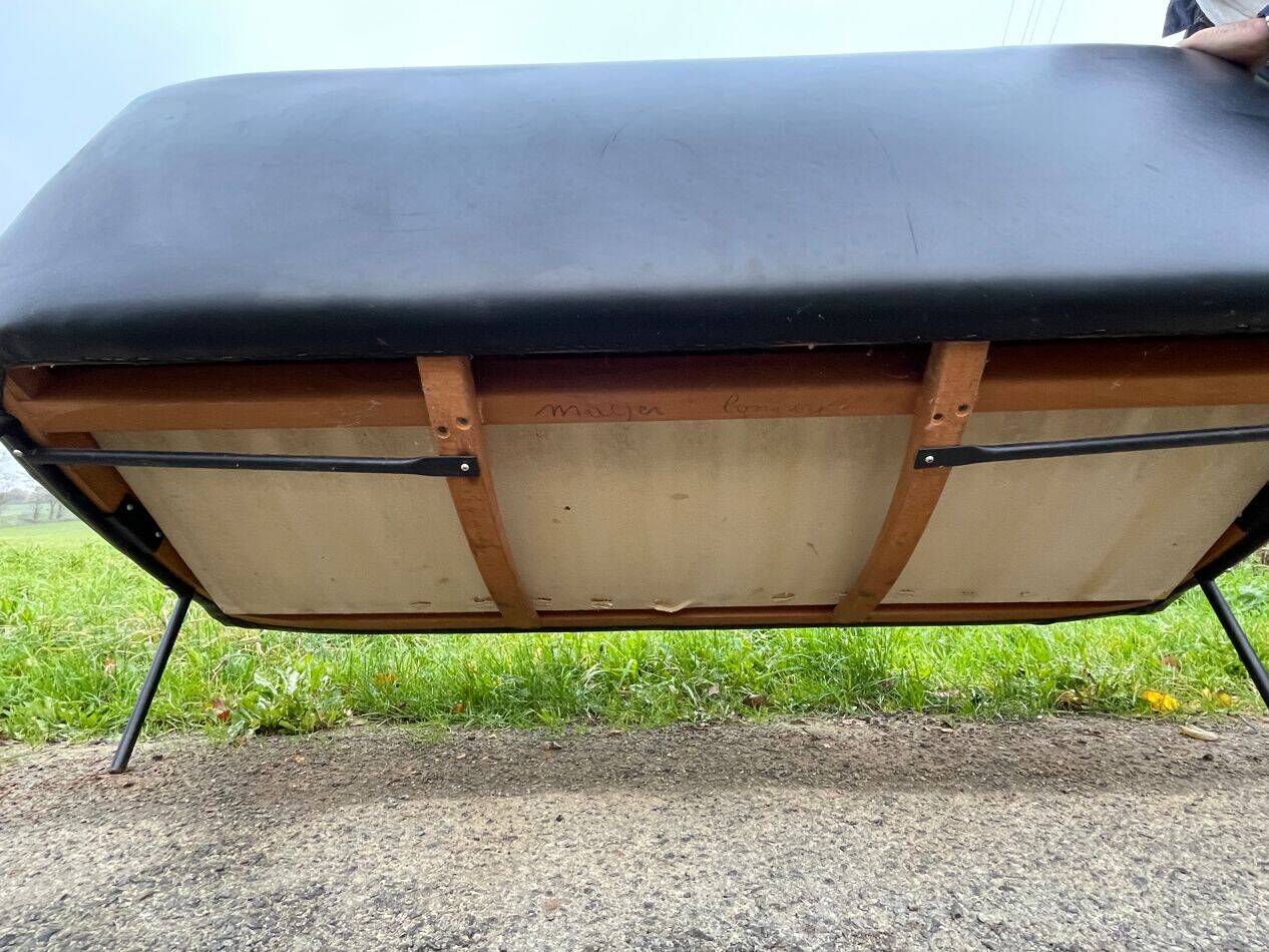 Model 800 canapé, creation and edition by Steiner, around 1958