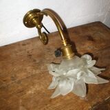 Tulip flower applique