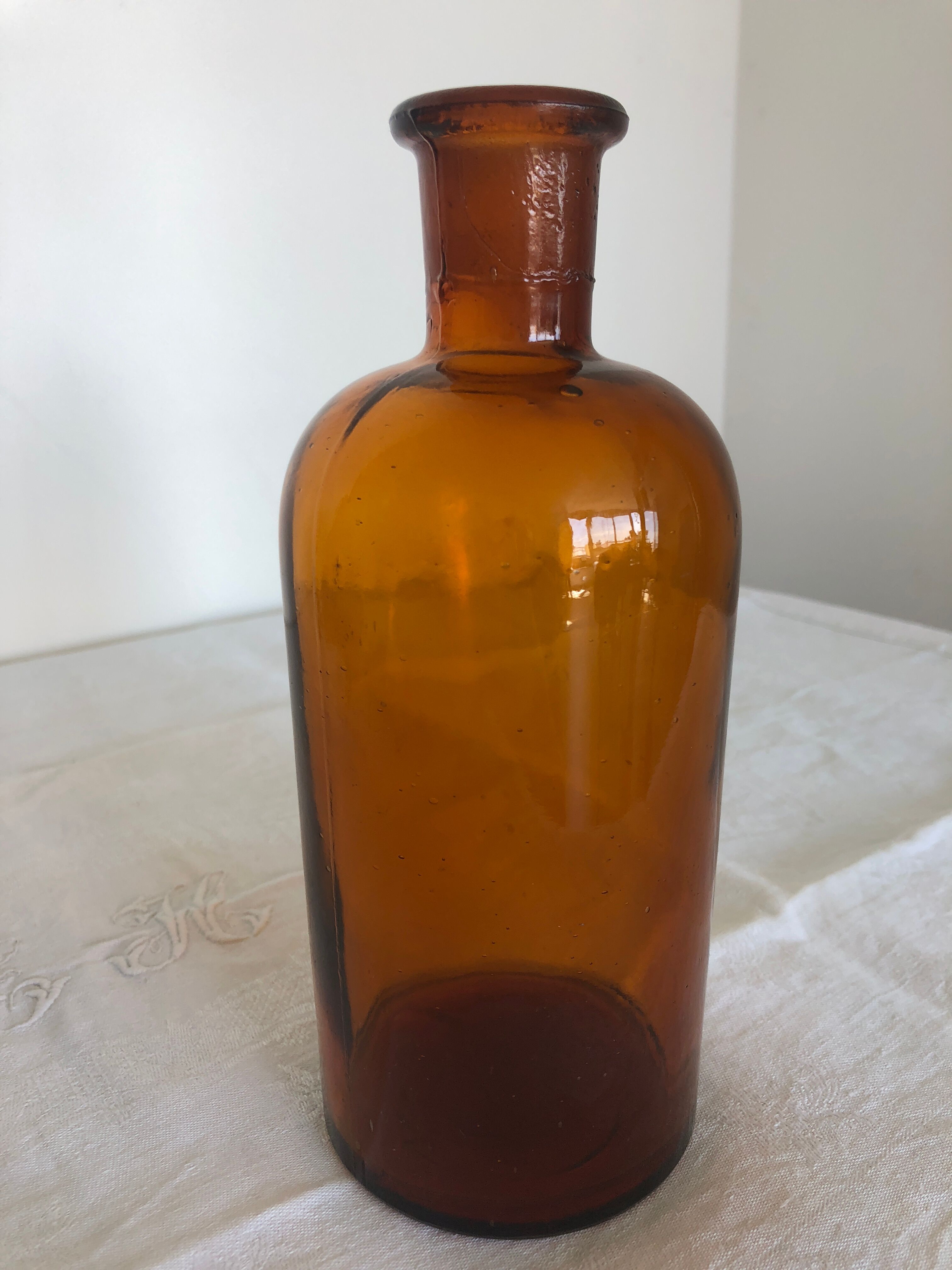 Amber glass bottle