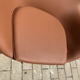 2x Fritz Hansen Egg Chair +1x Ottoman in Cognac leather NIEUW!!