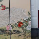3 sliding panels printed on paper
