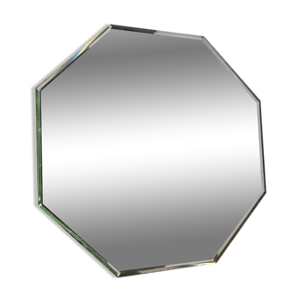 Octagonal beveled mirror