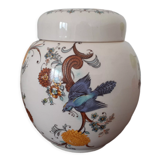 Staffordshire Sadler porcelain pot