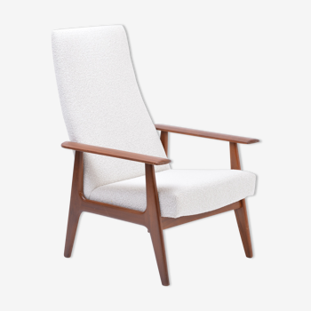 Dutch Mid-Century Modern Teak lounge chair by Topform reupholstered in Bouclé