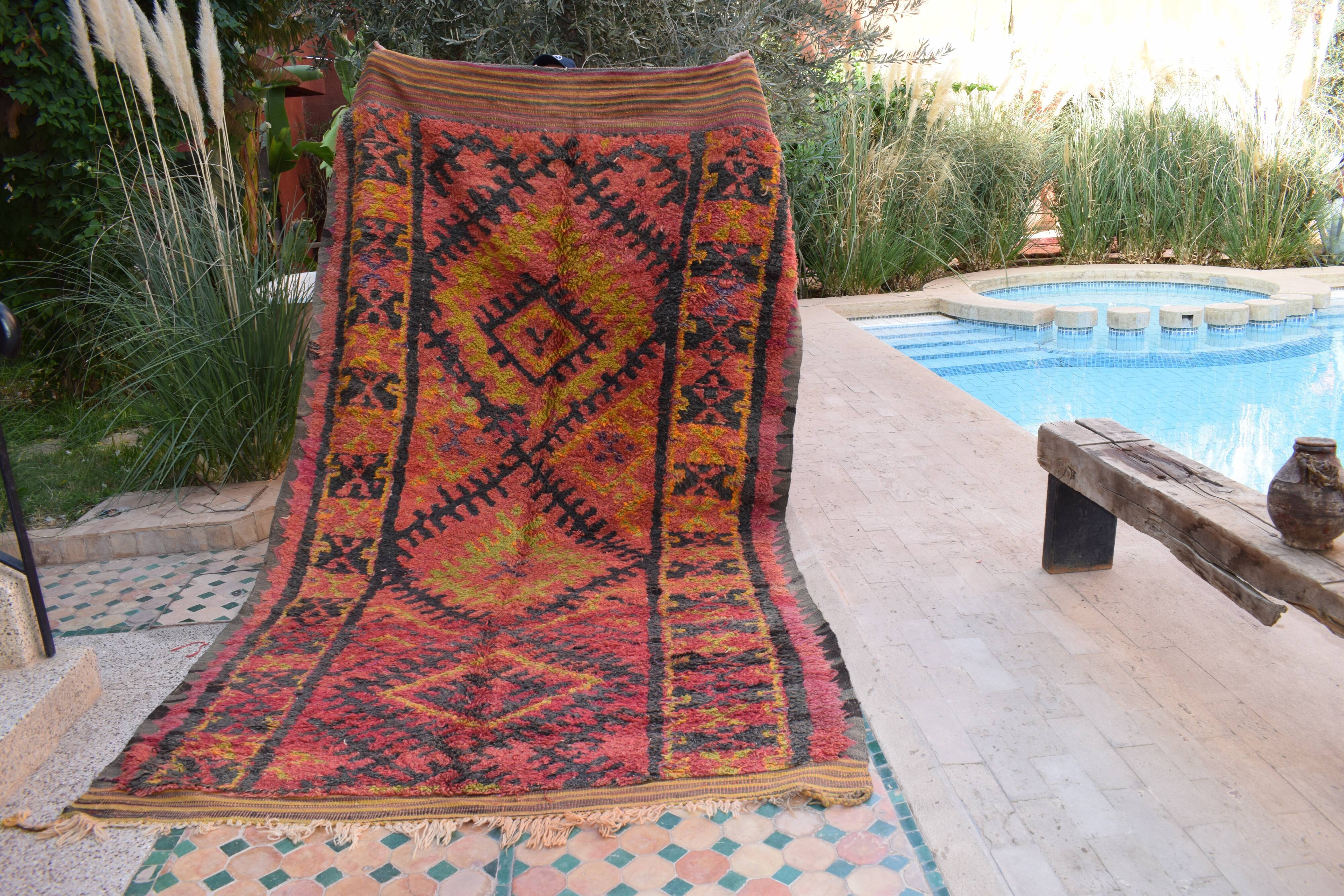 Berber rug Moroccan vintage Atlas